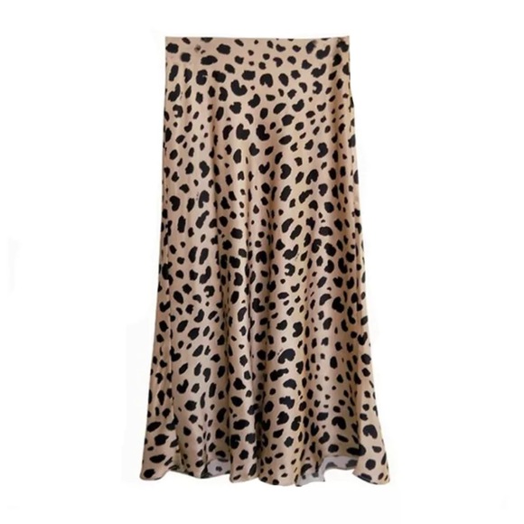 New Arrival! Cheetah Animal Print Midi Slip Skirt - Picture 8 of 8